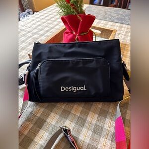 Desigual. Like new. Shoulder and crossbody straps.